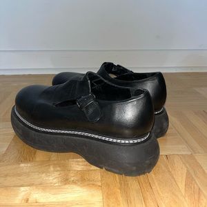 L’Intervalle chunky platform Mary janes with silver buckle